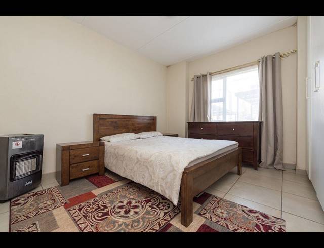 2 BEDROOM APARTMENT TO LET IN EDENBURG